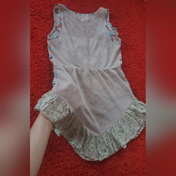 Tunic Top - Picture 2 of 4